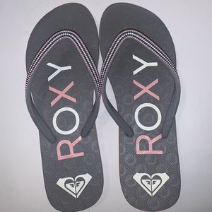 roxy flip flops